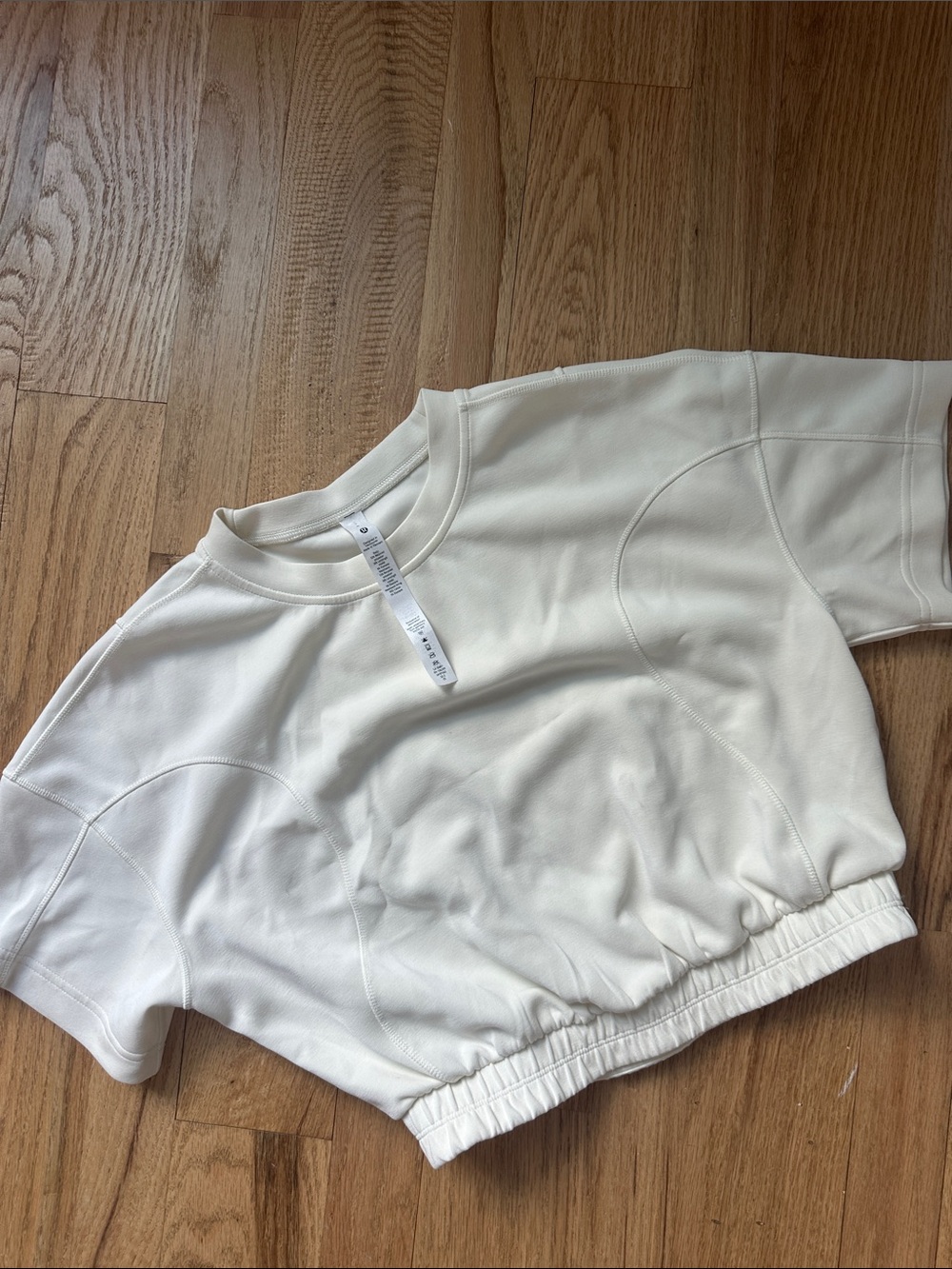 Cream Cropped Short-Sleeve Tee with Elastic Hem
